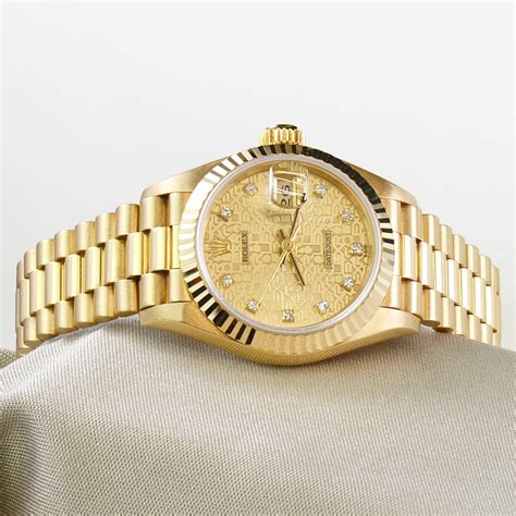 sconti su rolex datejust|rolex datejust gold.